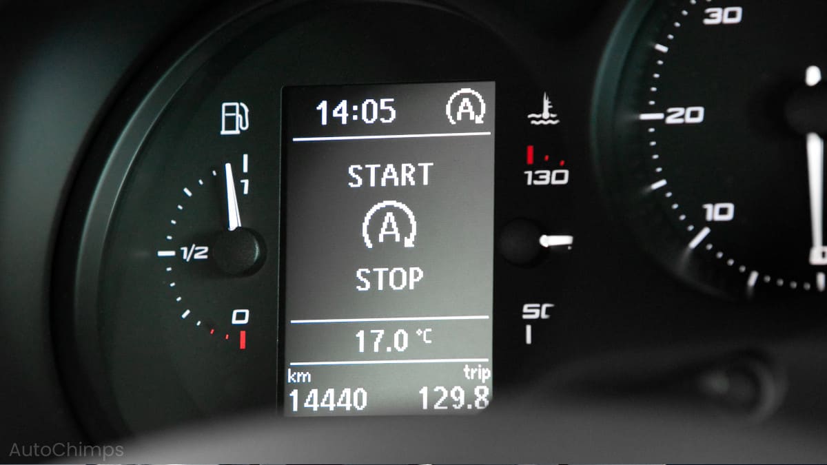 Start Stop technology indicator in dashboard