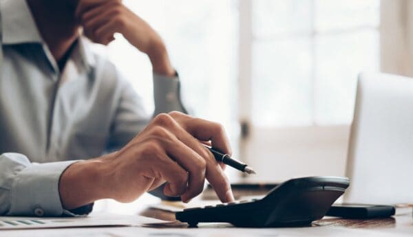 Coolant Leak Repair Cost [2024 Estimates] - Auto Chimps