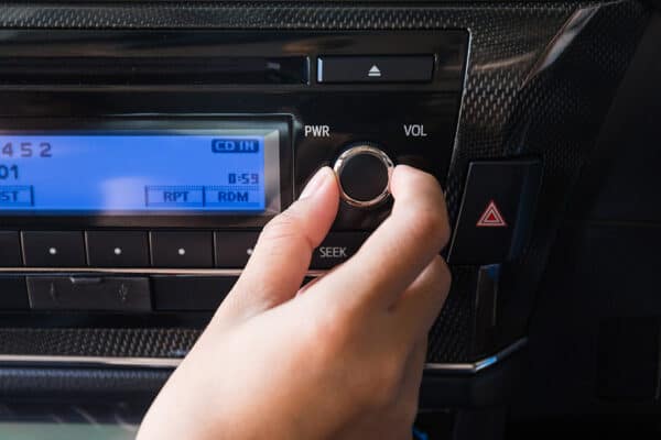 Car Stereo Has Power But No Sound From Speakers? [Fix] - Auto Chimps